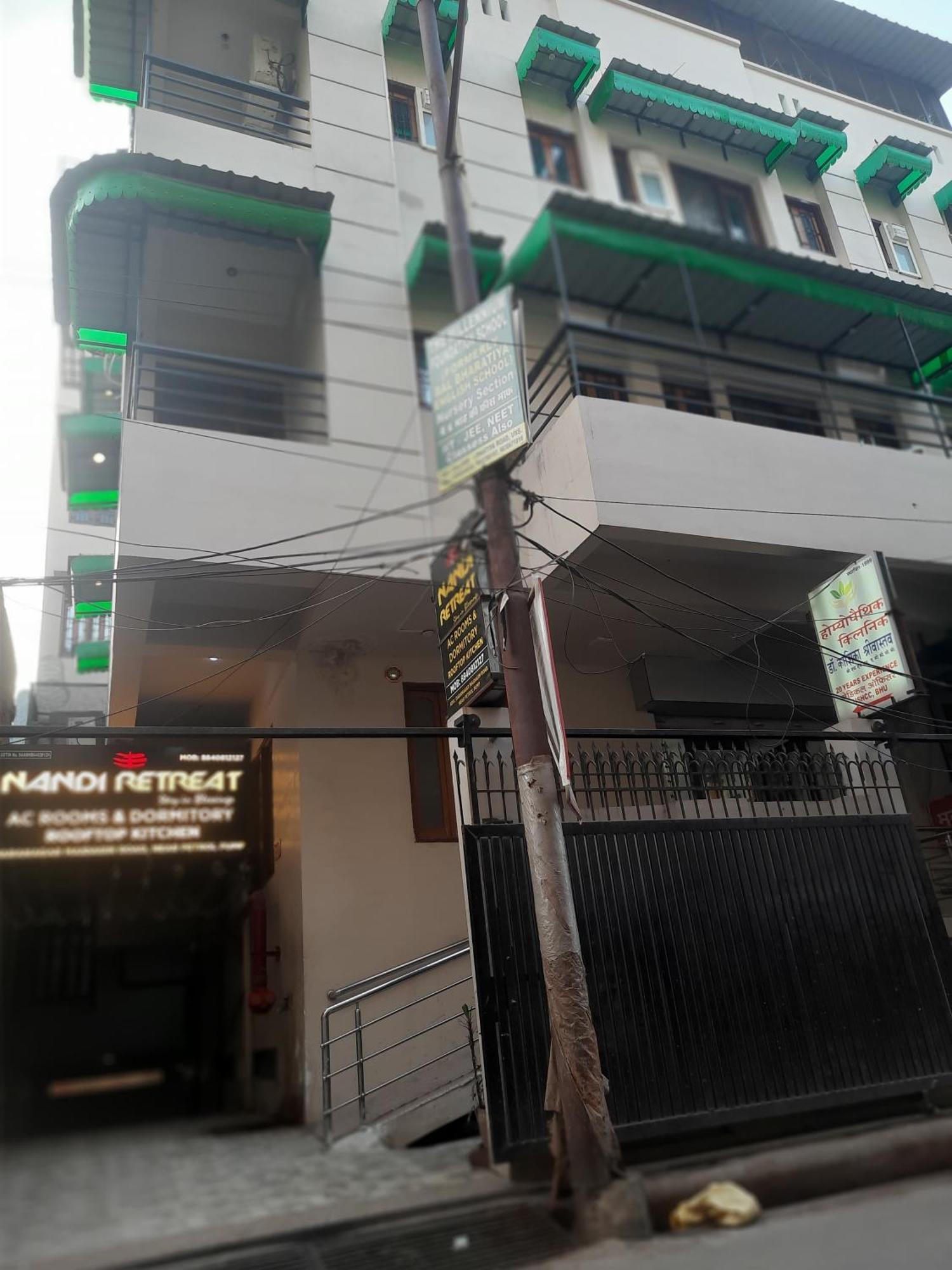 Nandi Retreat Homestay バラナシ エクステリア 写真