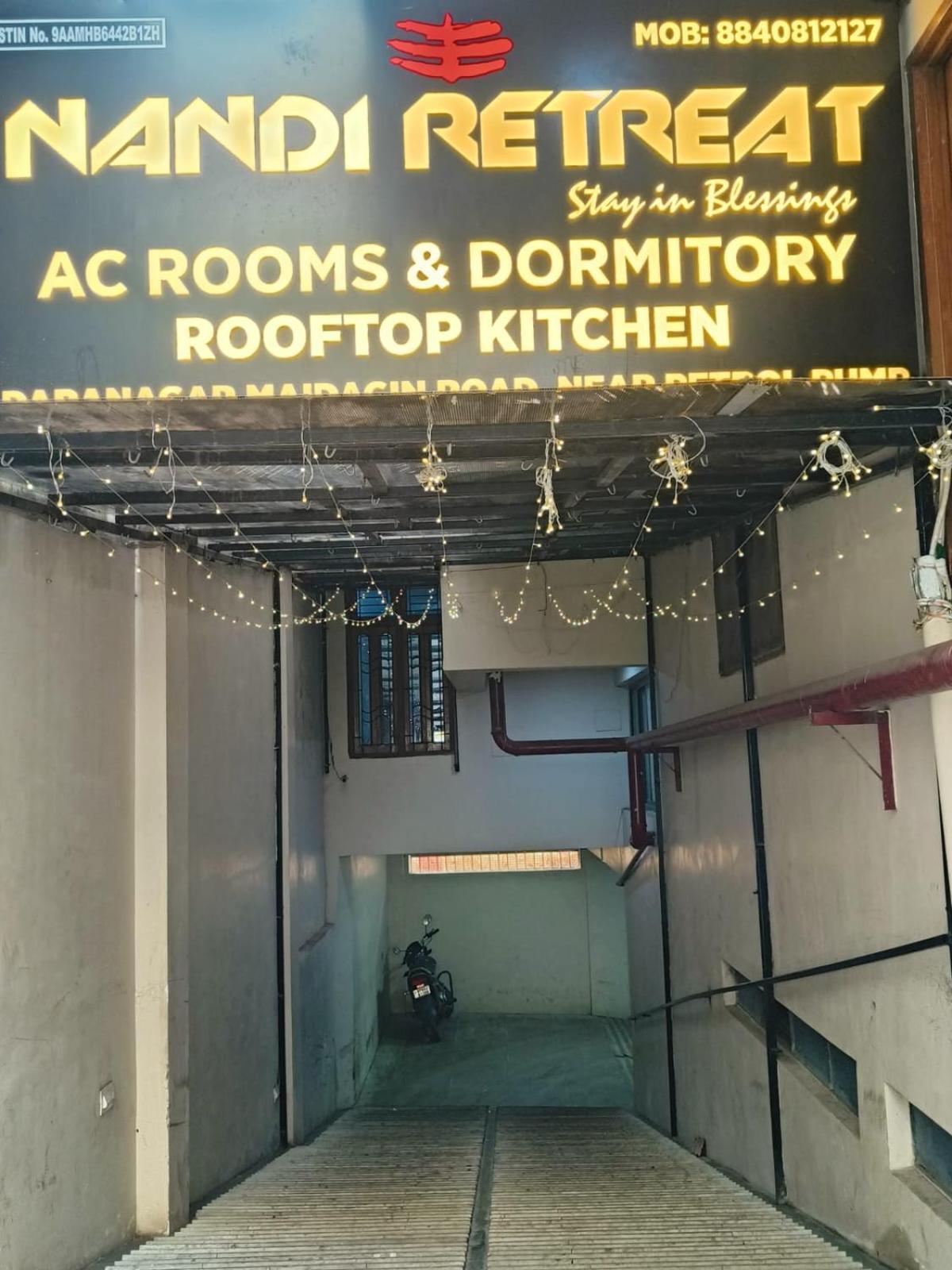 Nandi Retreat Homestay バラナシ エクステリア 写真