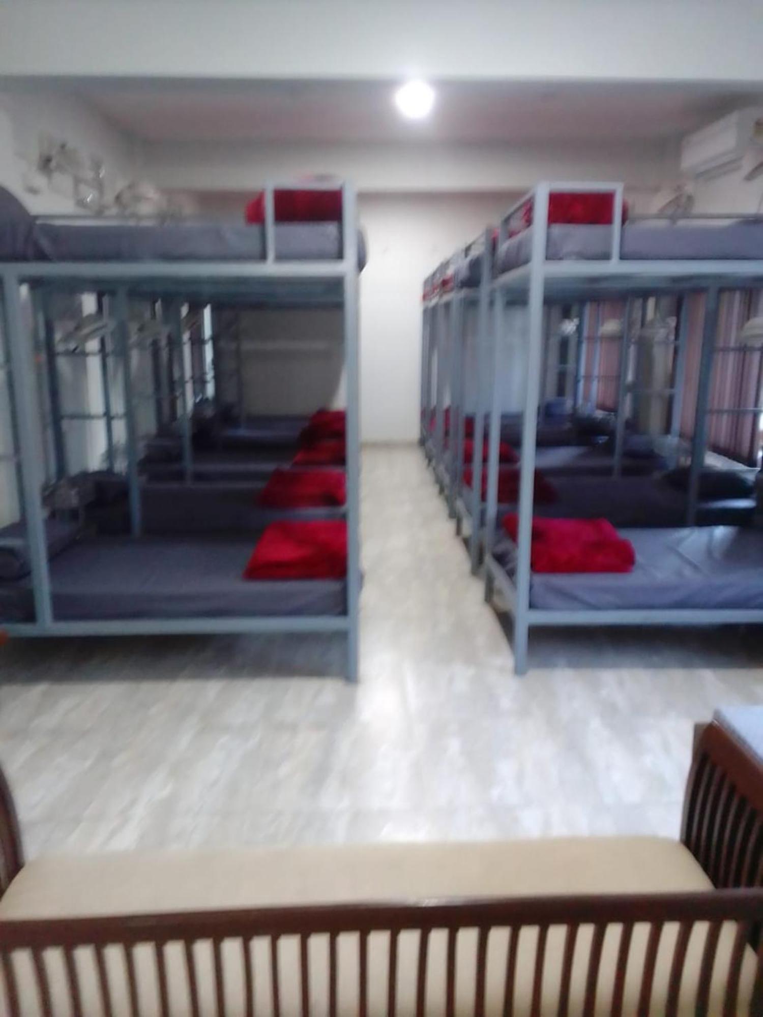 Nandi Retreat Homestay バラナシ エクステリア 写真